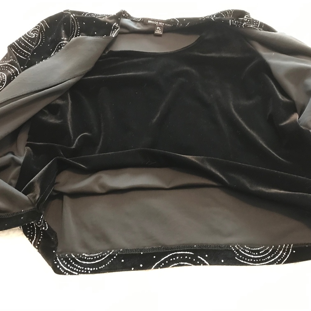 Dressy Briggs NY black velour faux 2-piece with glittery silver swirls (PL) - Picture 10 of 16